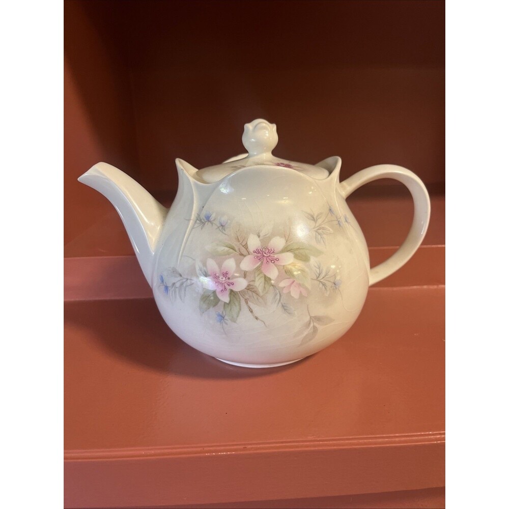 Vintage Sadler Floral Pattern Teapot Vintage, Made in England White Pink Blue